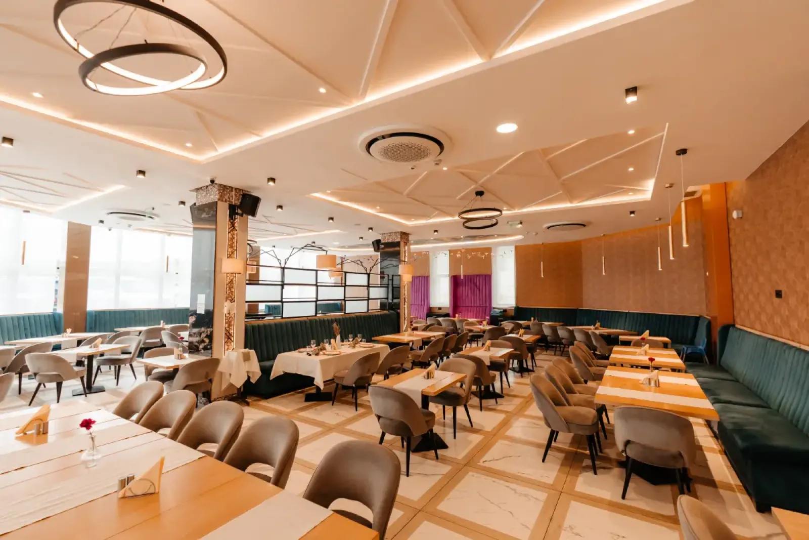 restaurant President Baile Felix